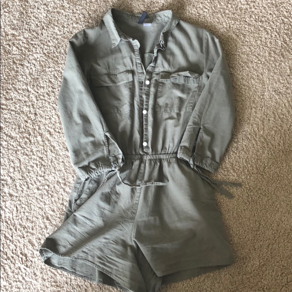 H&M khaki jumper